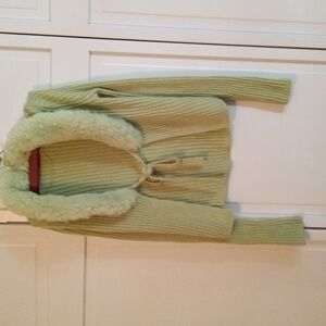 Wild fable shrug w fur